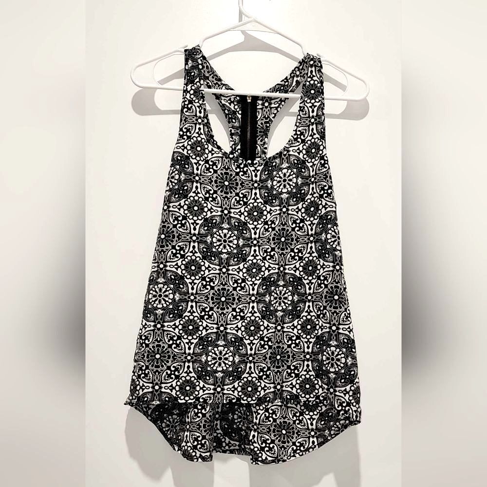 Ambiance Black and White Floral Top Size - Small